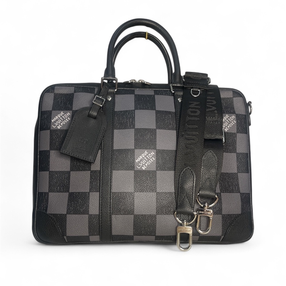 Louis Vuitton Sirius Briefcase in Damier Graphite canvas